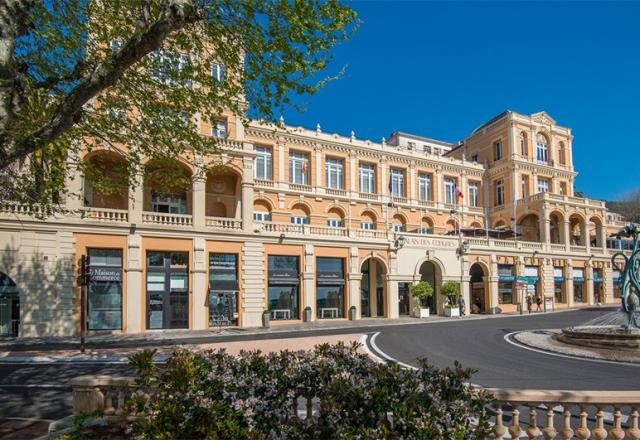 PALAIS DES CONGRES à GRASSE (06)