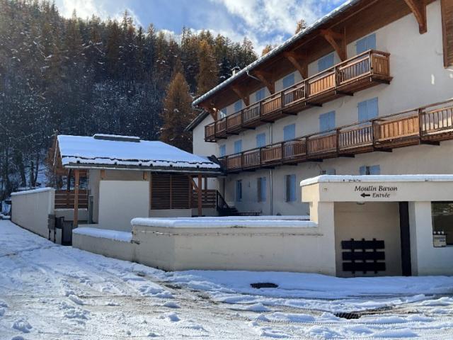 MOULIN BARON à LA-SALLE-LES-ALPES (05)