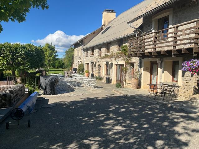 LA GRANGE DES ECRINS à CHABOTTES (05)