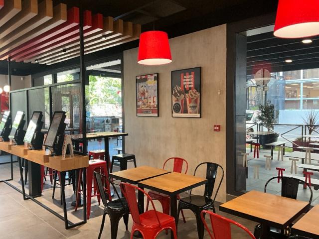 KFC à MANOSQUE (04)